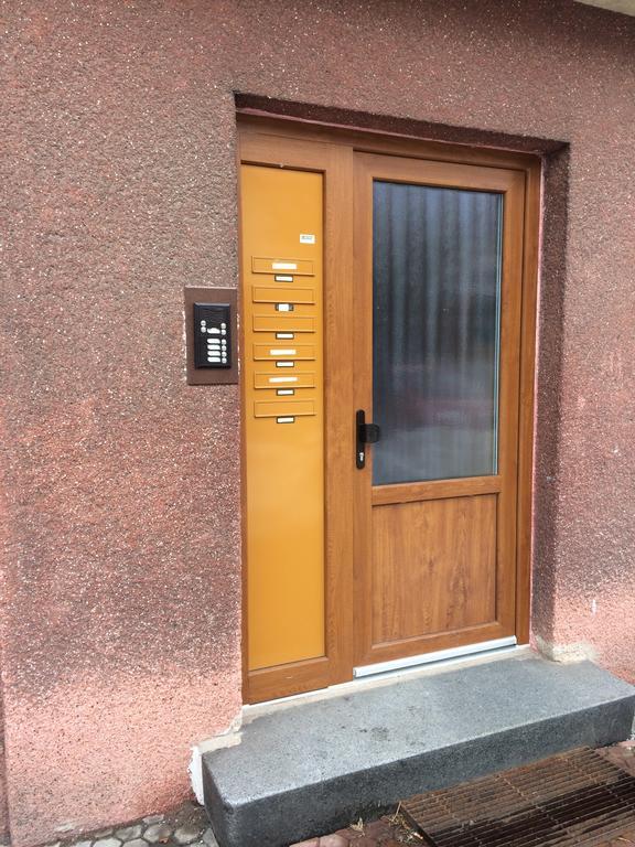 Apartmán Náměstí Horníků Trutnov Esterno foto